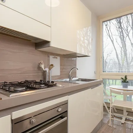 Honey Exclusive - Train Station - Near Center Appartement Milaan